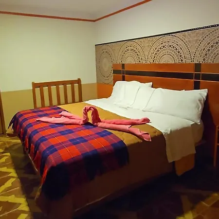Hotel Manantial Churin Esterno foto